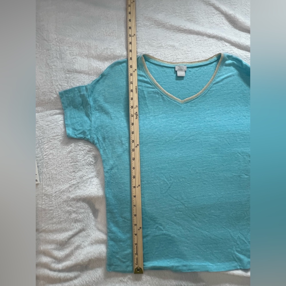 Chico's Aqua Short Sleeve Crewneck Tee - Picture 4 of 4